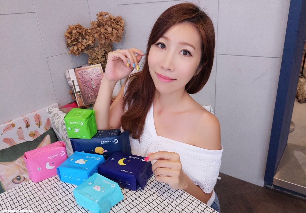 【分享】愛康涼感衛生棉 我愛用的貼身物品 ♥ 夏天沁涼不悶熱