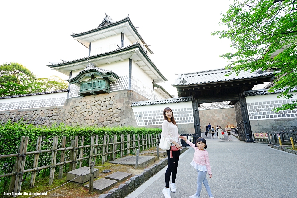 【日本中部北陸】金澤必去景點 金澤城 ♥ 金澤城公園有大草地可野餐