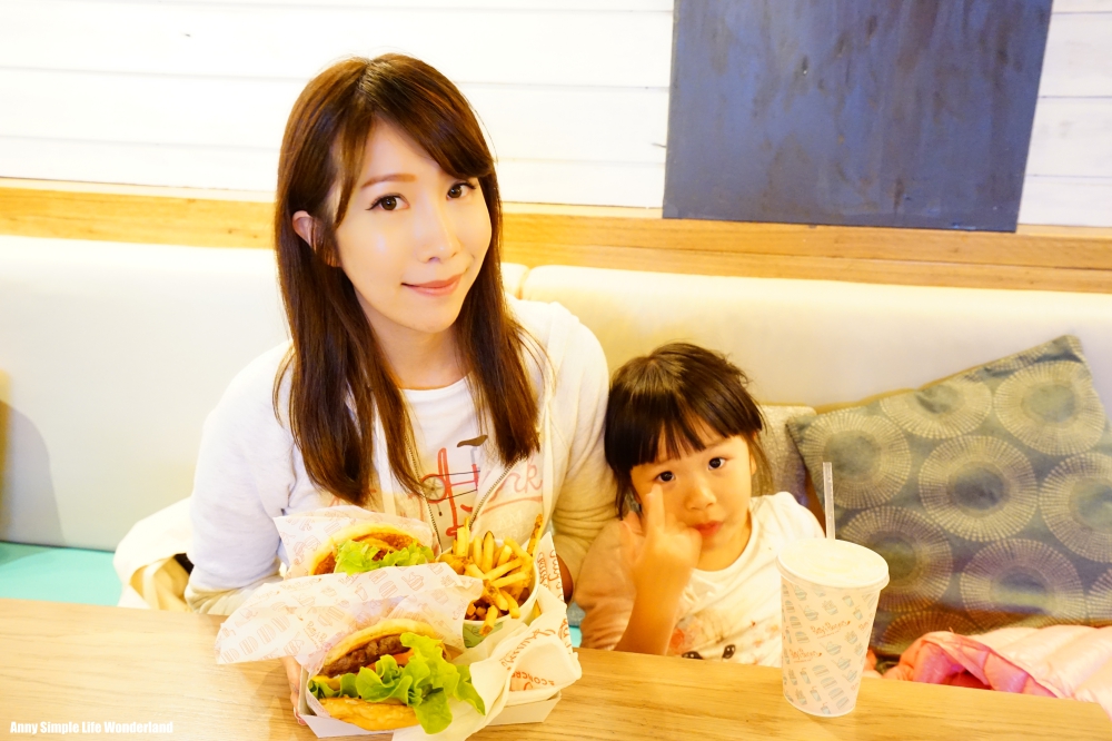 【澳洲自由行】黃金海岸美食 Betty’s Burgers & Concrete Co♥澳洲連鎖漢堡