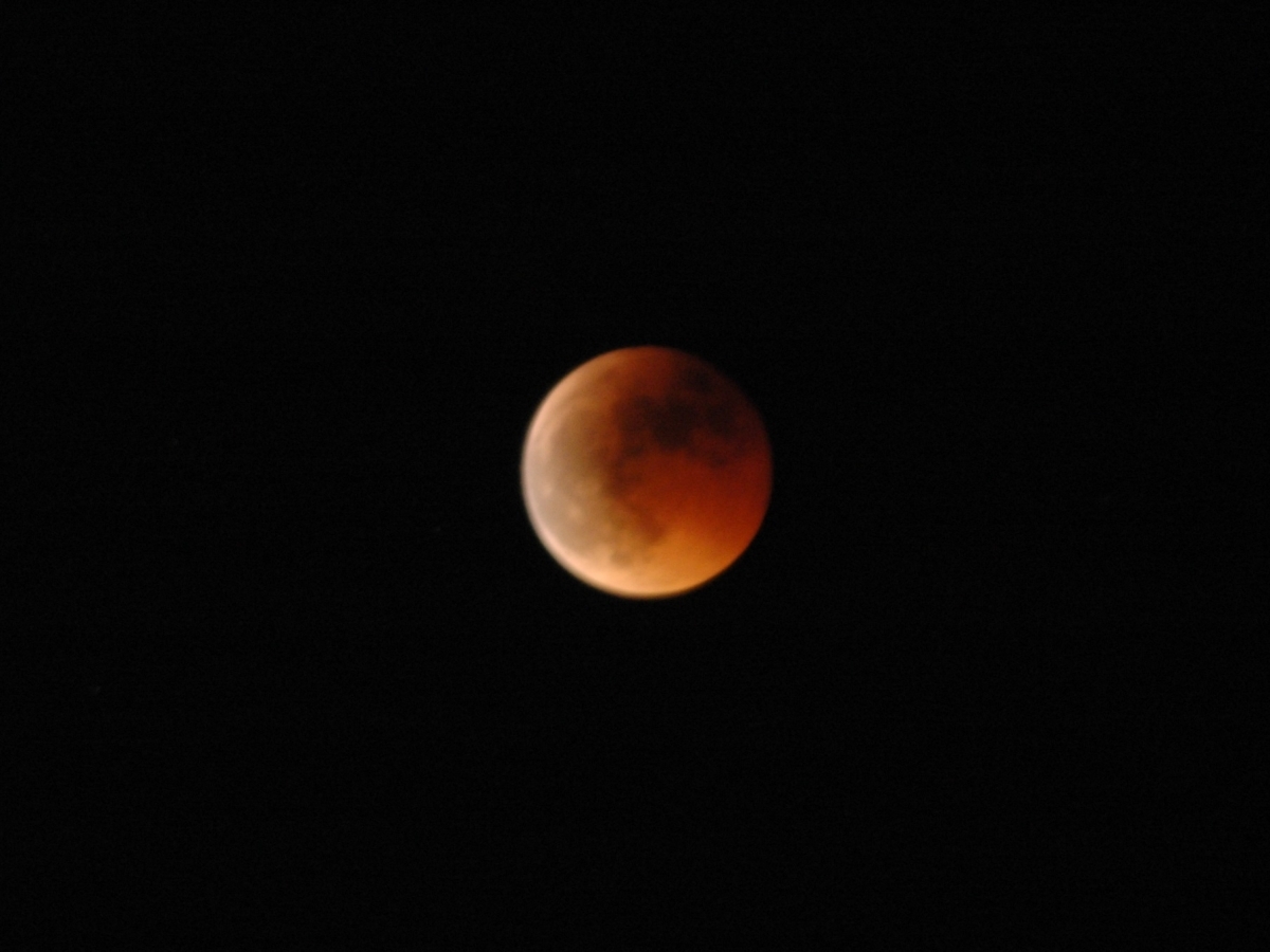 Aquest diumenge a la nit, eclipsi de Lluna