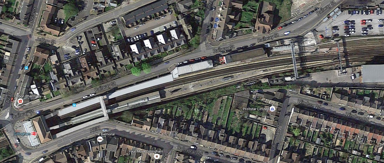 Gillingham Station « The Anonymous Widower