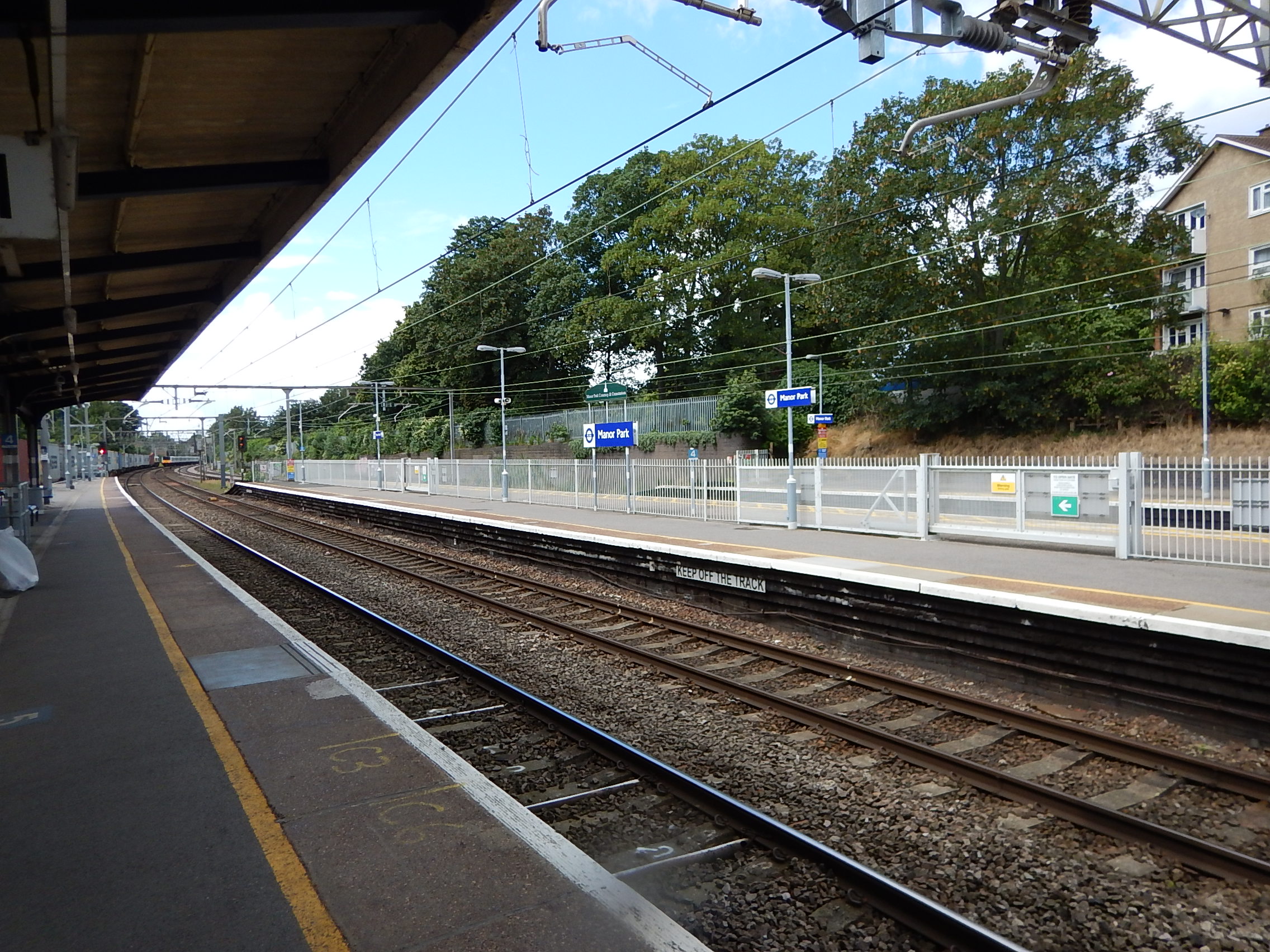 Manor Park Station « The Anonymous Widower