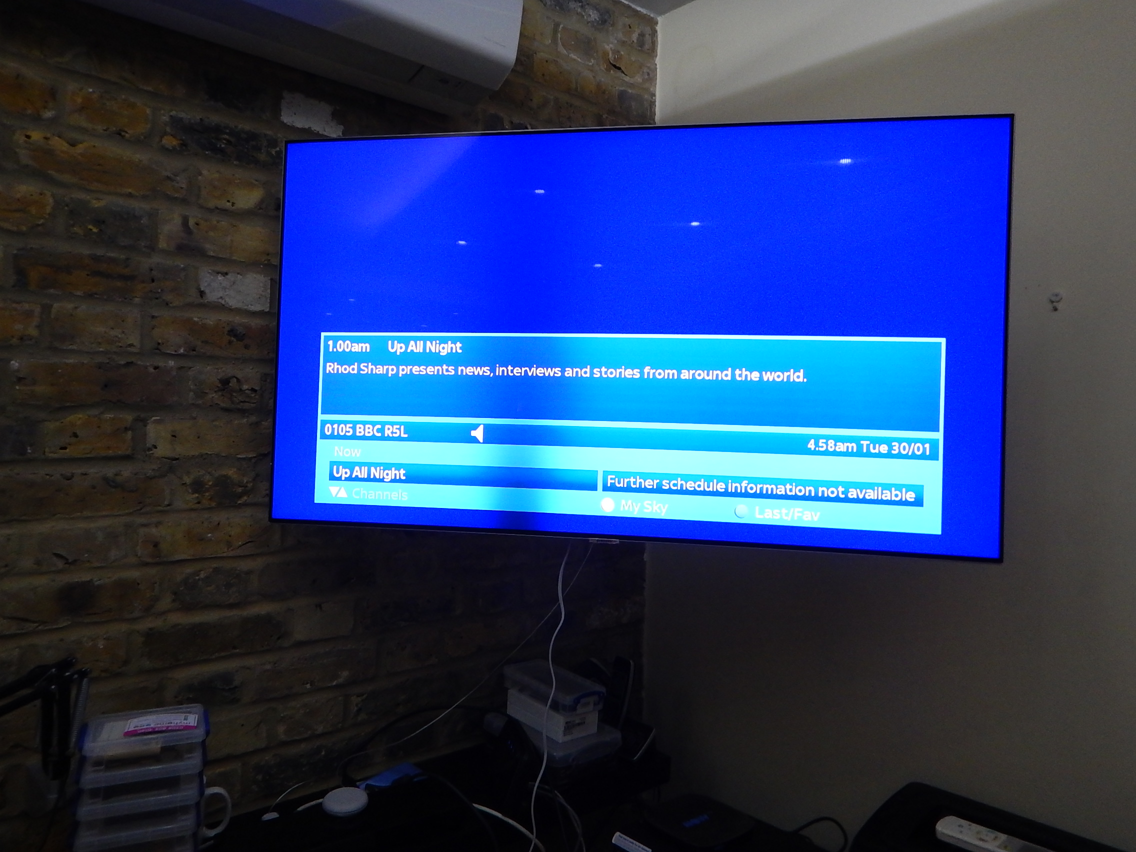 Why Did I Get The Samsung QLED Television With The Faulty Screen? « The