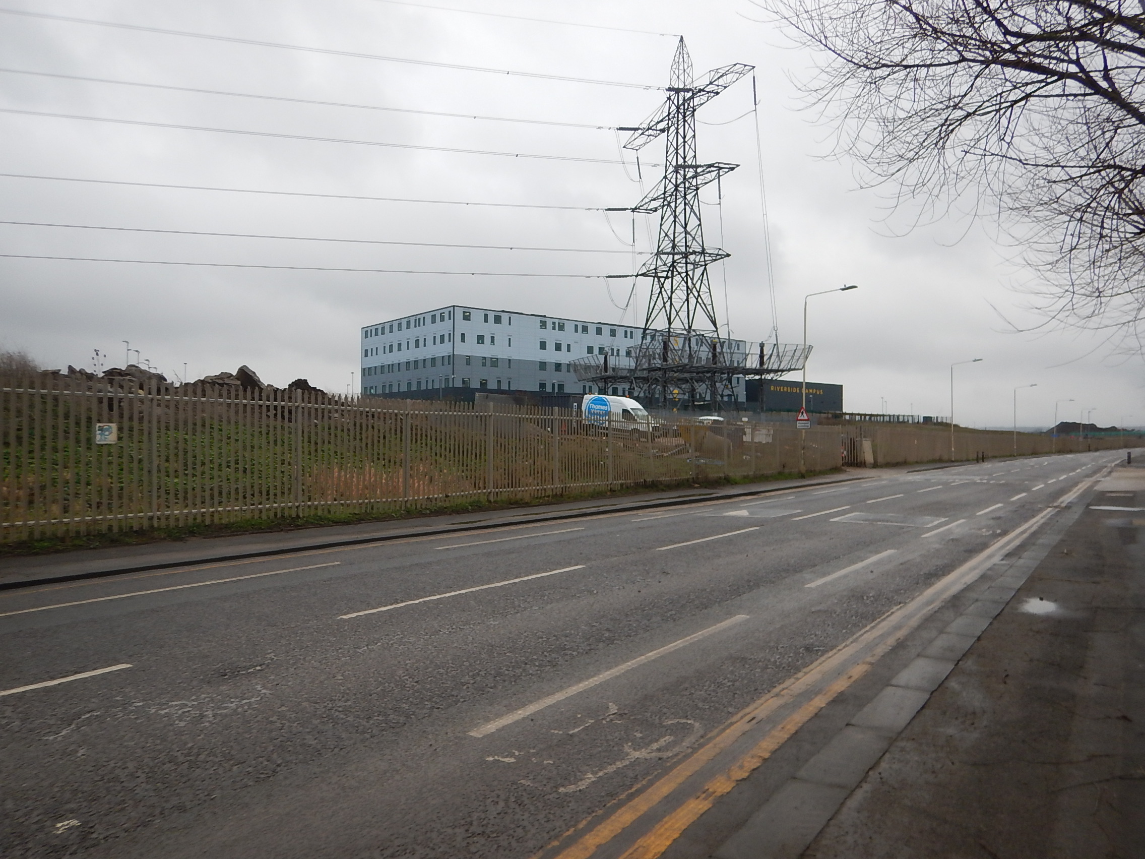 Walking Down Renwick Road To Barking Riverside « The Anonymous Widower