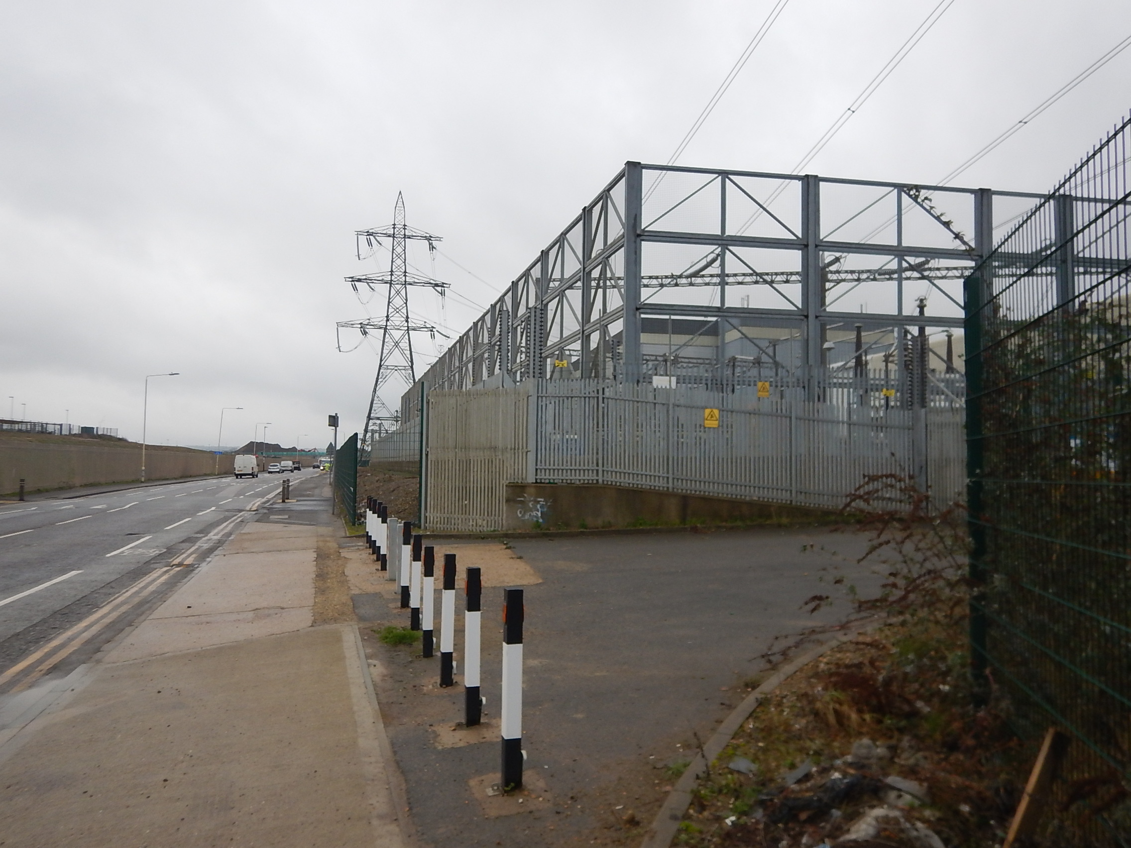 Walking Down Renwick Road To Barking Riverside « The Anonymous Widower