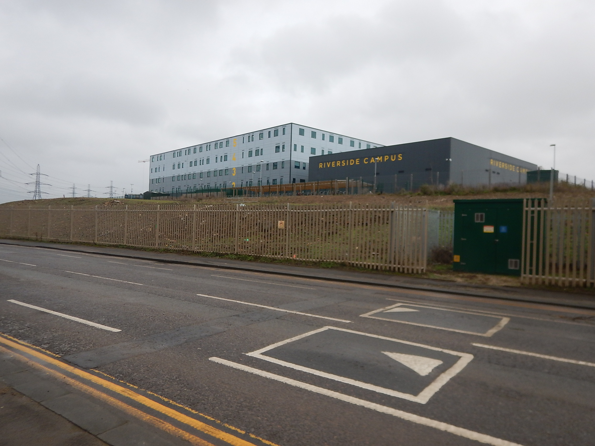 Walking Down Renwick Road To Barking Riverside « The Anonymous Widower