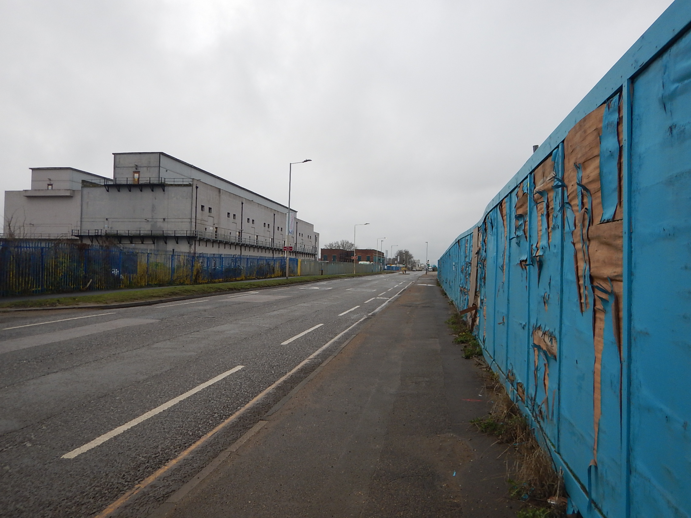 Walking Down Renwick Road To Barking Riverside « The Anonymous Widower