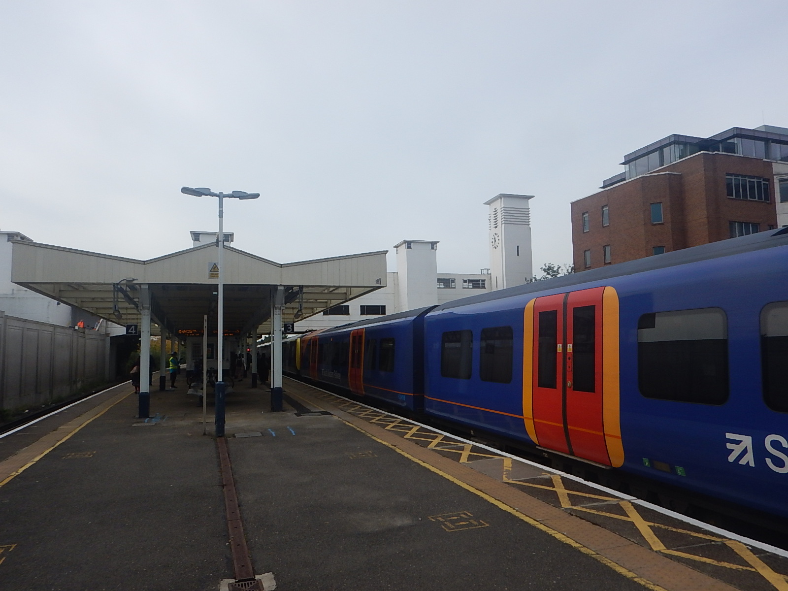 Surbiton Station 11th October 2021 « The Anonymous Widower