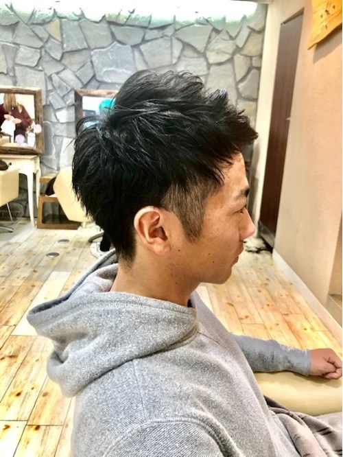 メンズカット ショート ツーブロック 反町で人気な美容院のヘアカタログでなりたいスタイルを発見