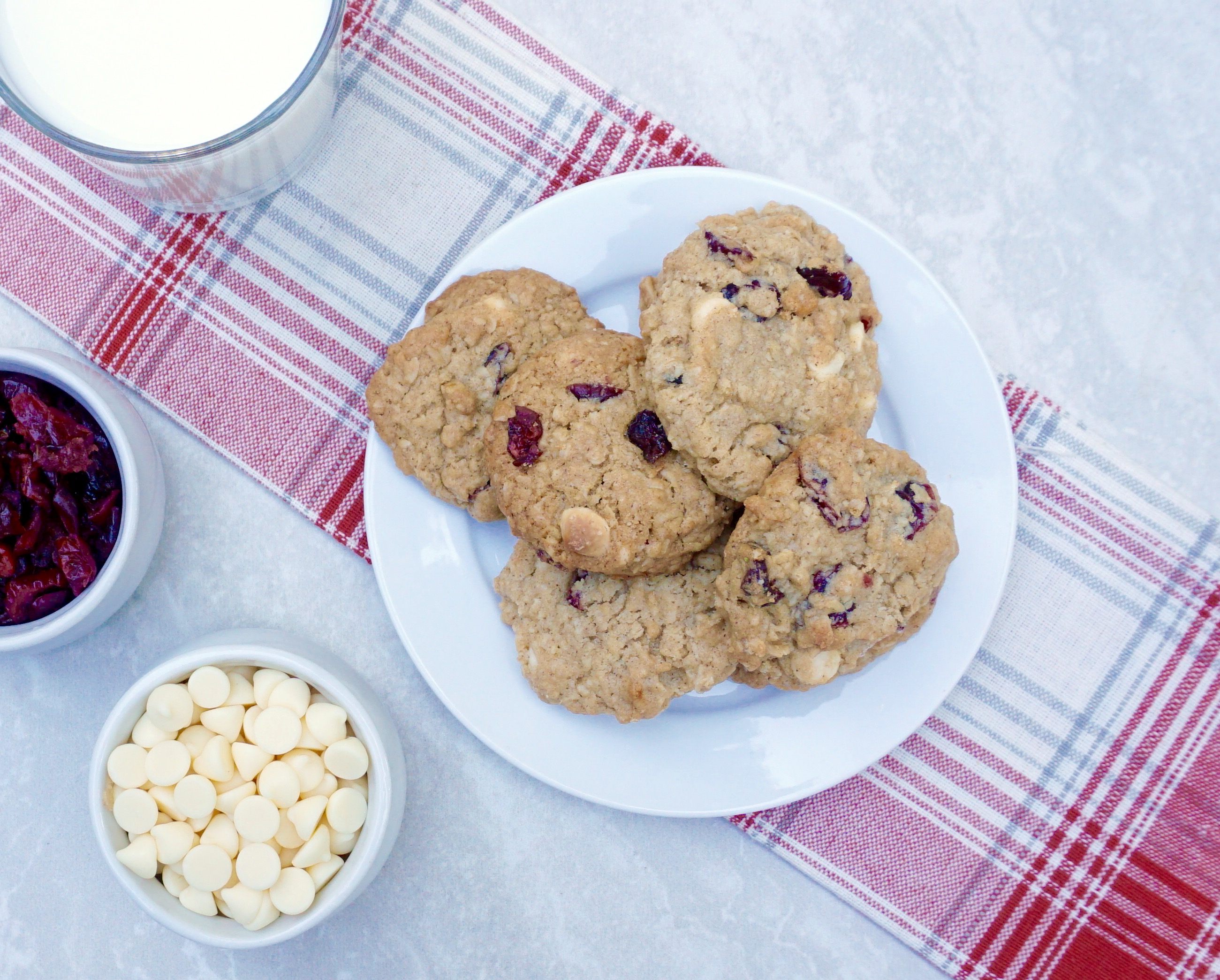 Oatmeal Cranberry White Chocolate Chip Cookies Recipe
