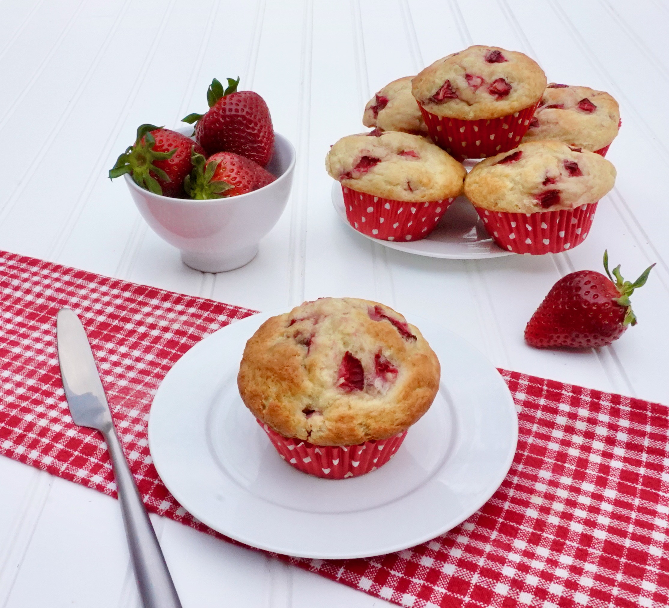 Strawberry Banana Muffins Easy No Mixer Fresh Recipe