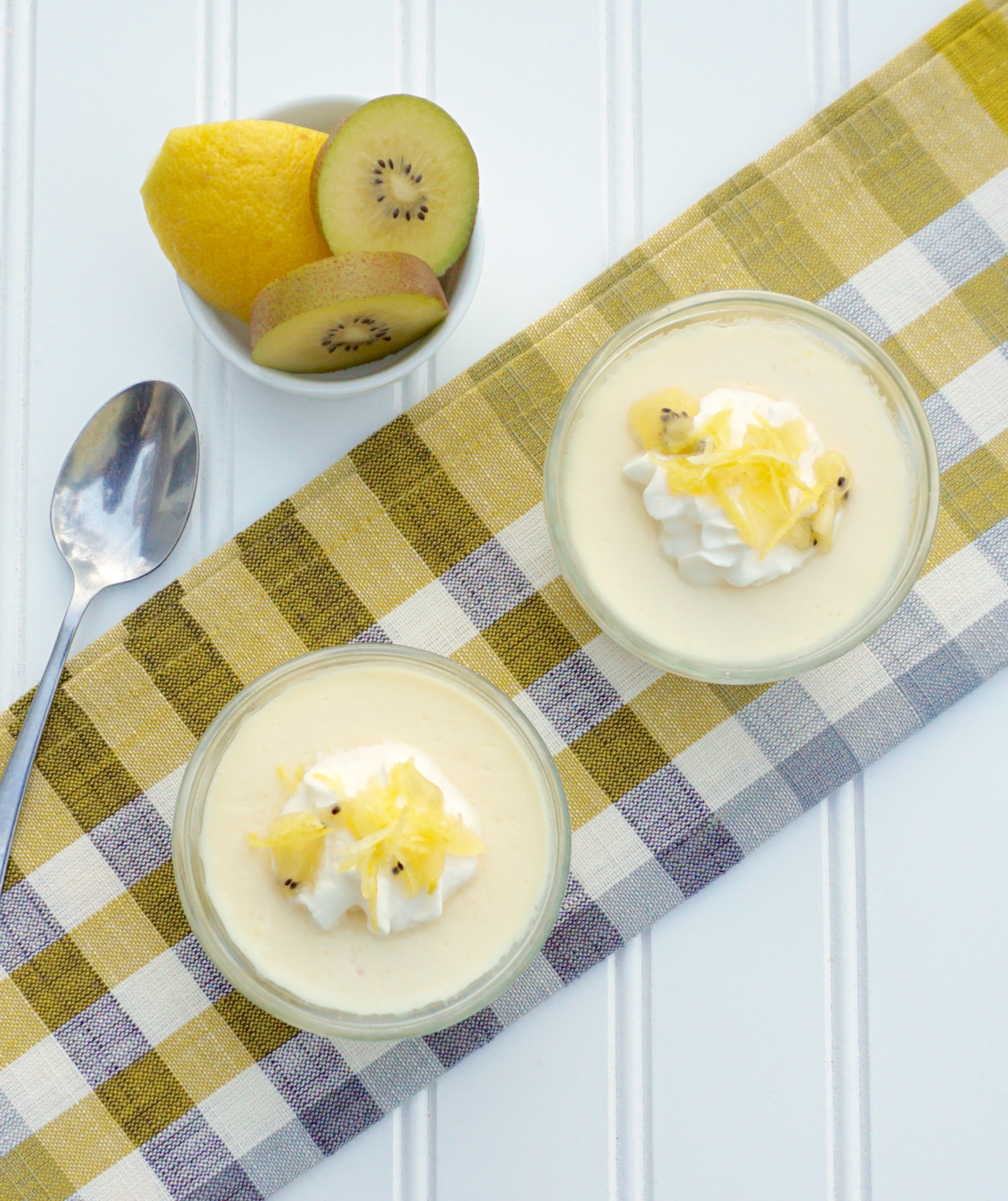 Easy to Make Creamy Lemon Panna Cotta Recipe