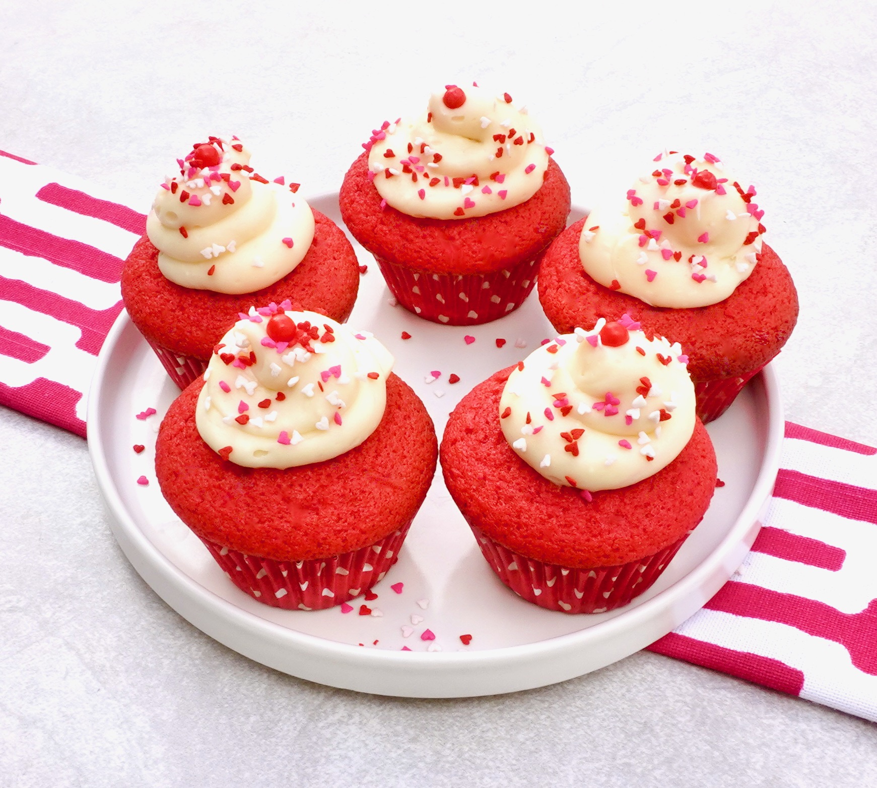 Red Velvet Cupcakes with Cream Cheese Frosting Recipe