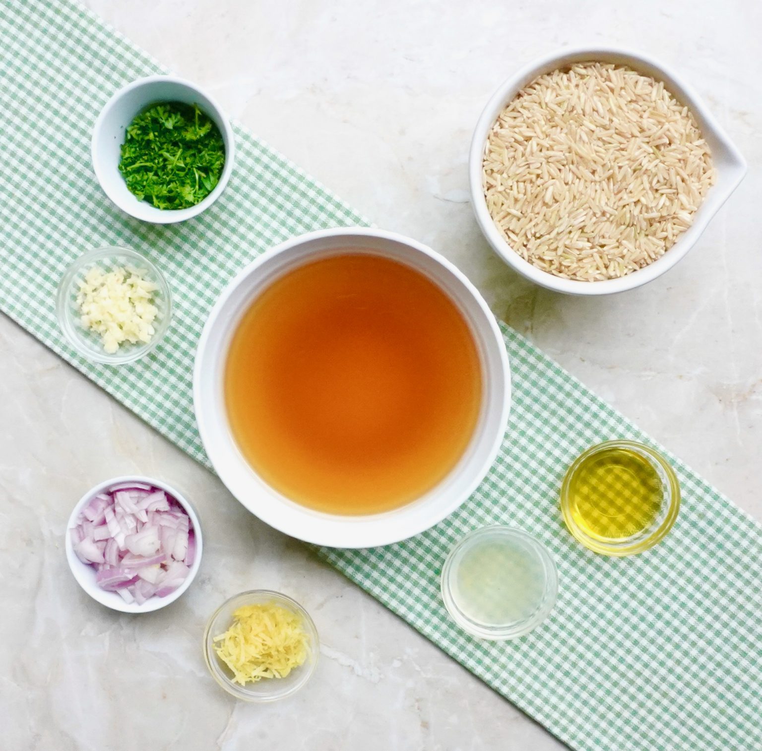 Healthy Lemon Parsley Brown Rice Side Dish Recipe