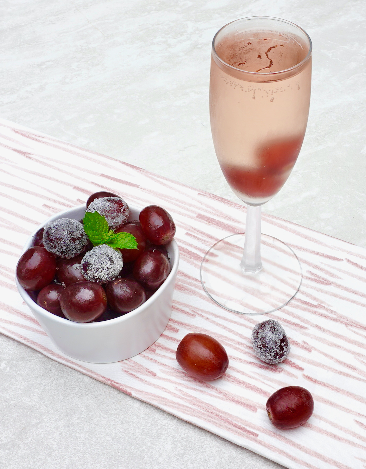 Prosecco Grapes are a light refreshing dessert that is simple to make.
