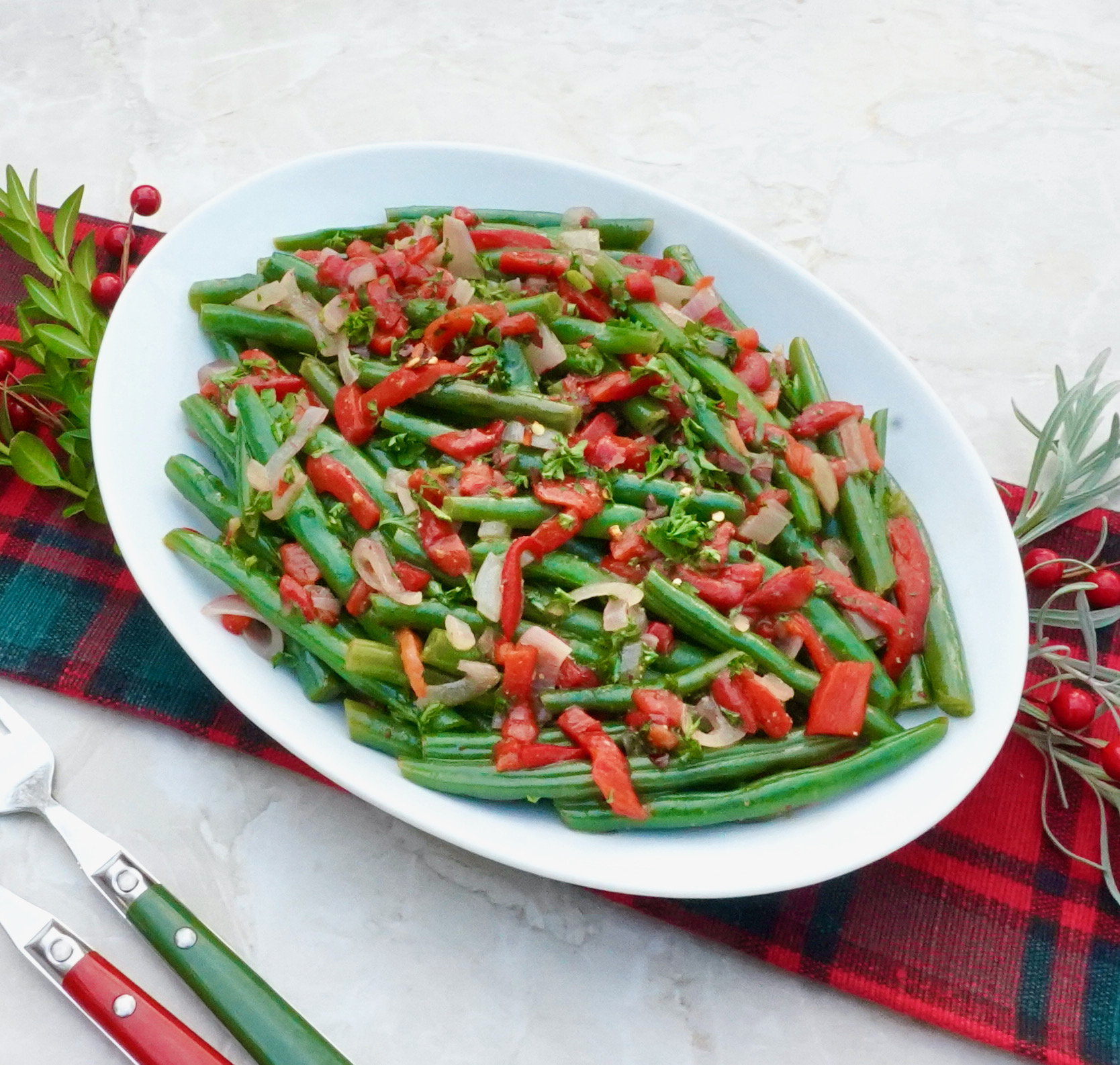 Easy to Make Red Pepper Green Beans Skillet Recipe