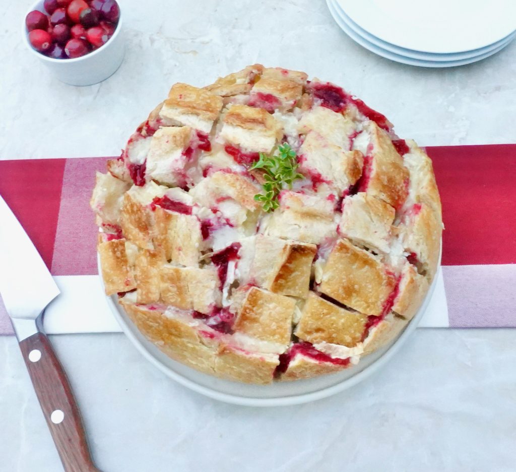 Baked Fresh Cranberry Brie Pull Apart Bread Recipe