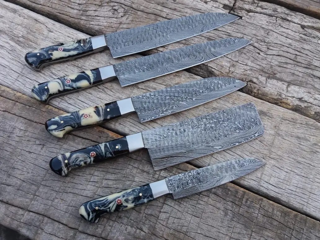 Handmade Damascus steel chef knife stet 5 pieces outdoor BBQ kitchen