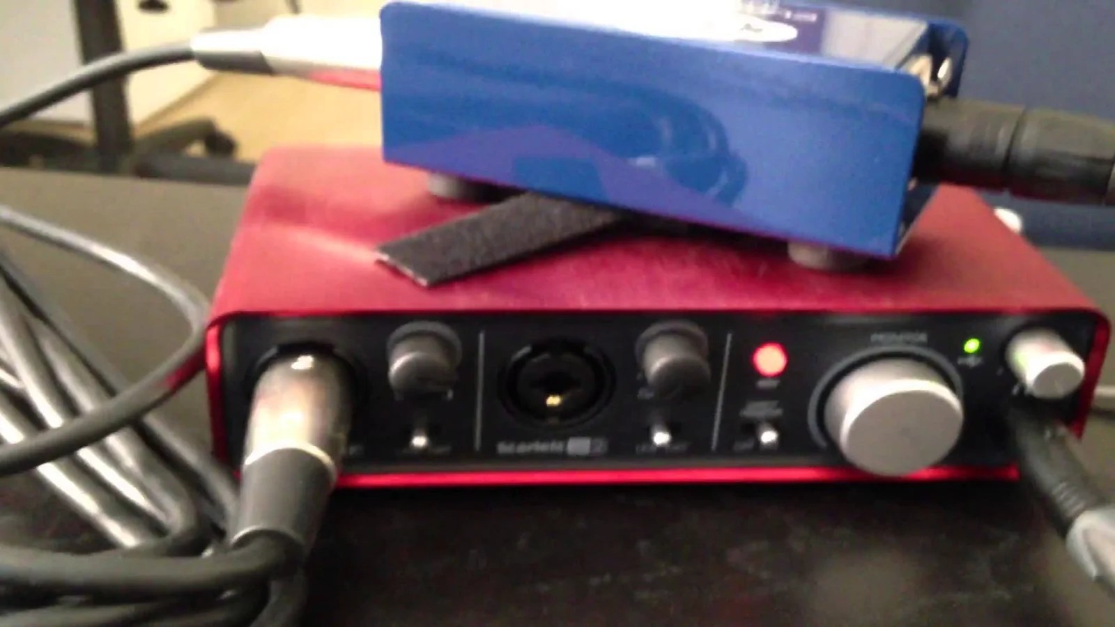 How to Connect an XLR Microphone to a Computer [Video] - AnsonAlex.com