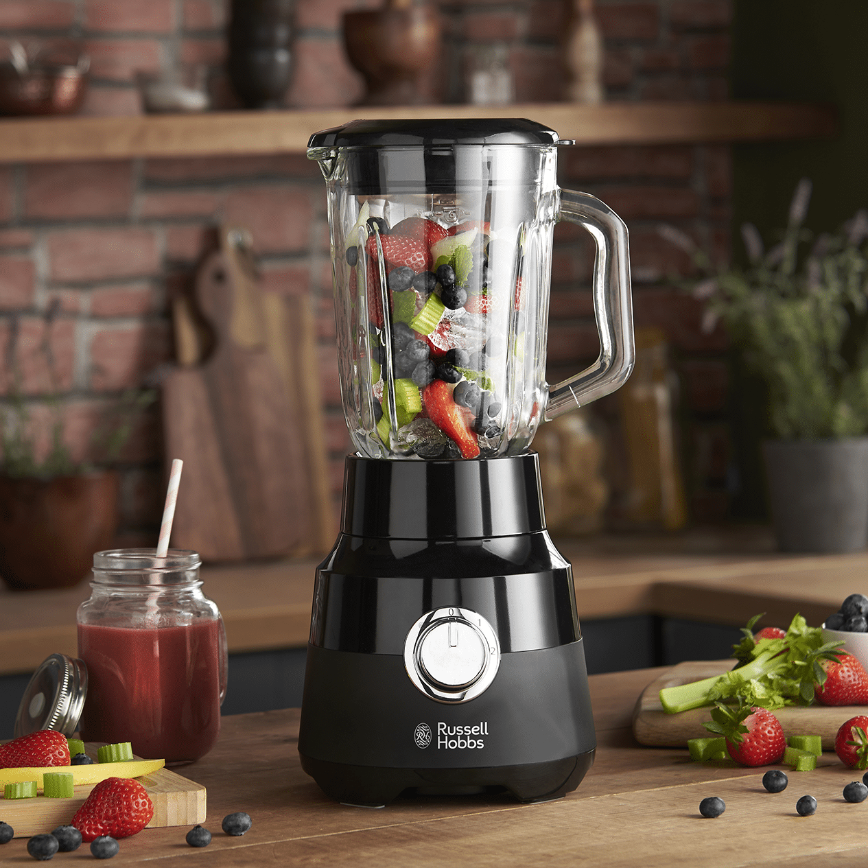 Russell Hobbs RHBL5BLKPH Desire Matte Black Blender Ansons