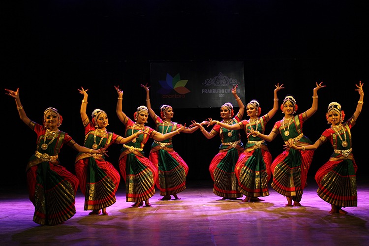 Indian Classical Dance School in Dubai Bharatnatyam and Kuchipudi