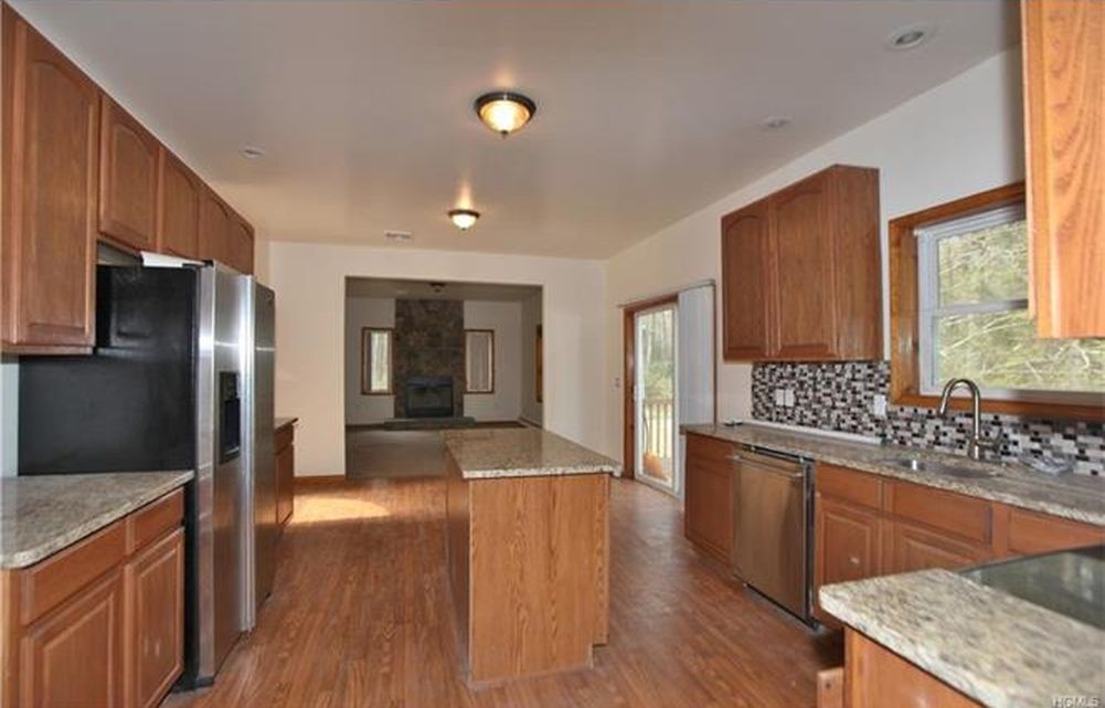 Homes Anthos Properties