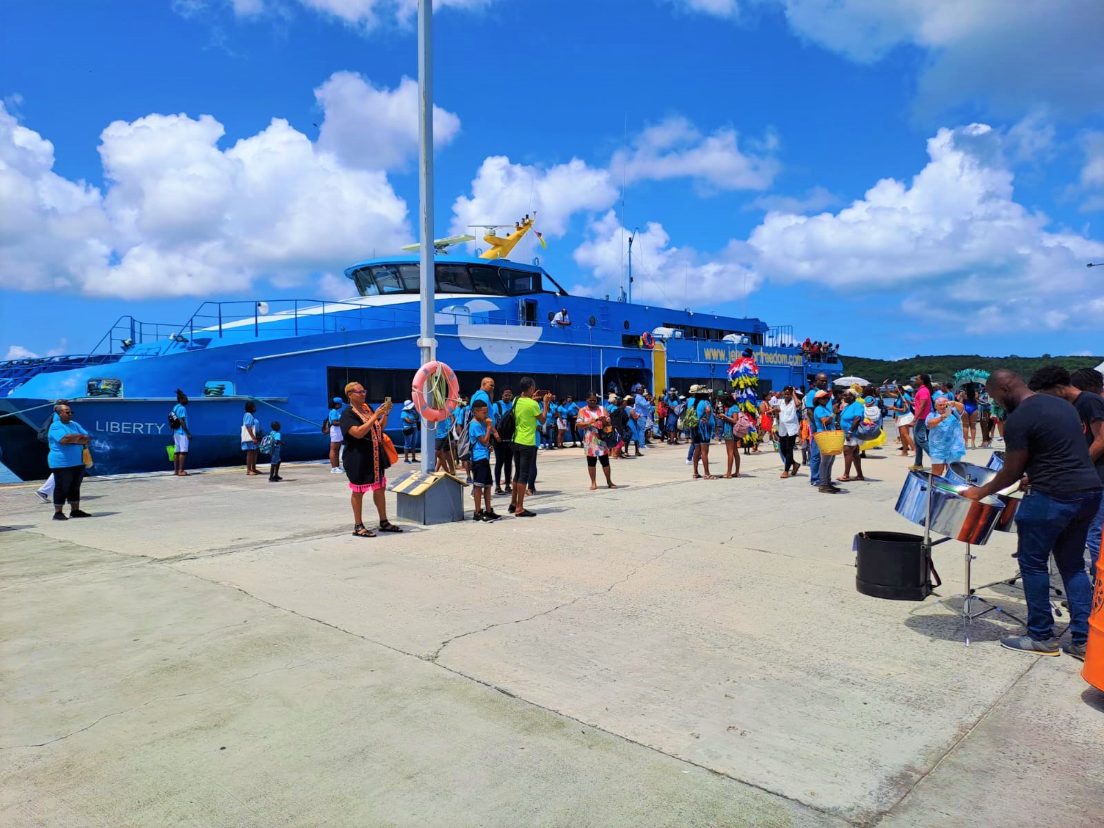 Liberty Ferry Returns to Antigua Cruise Port with 423 Passengers from