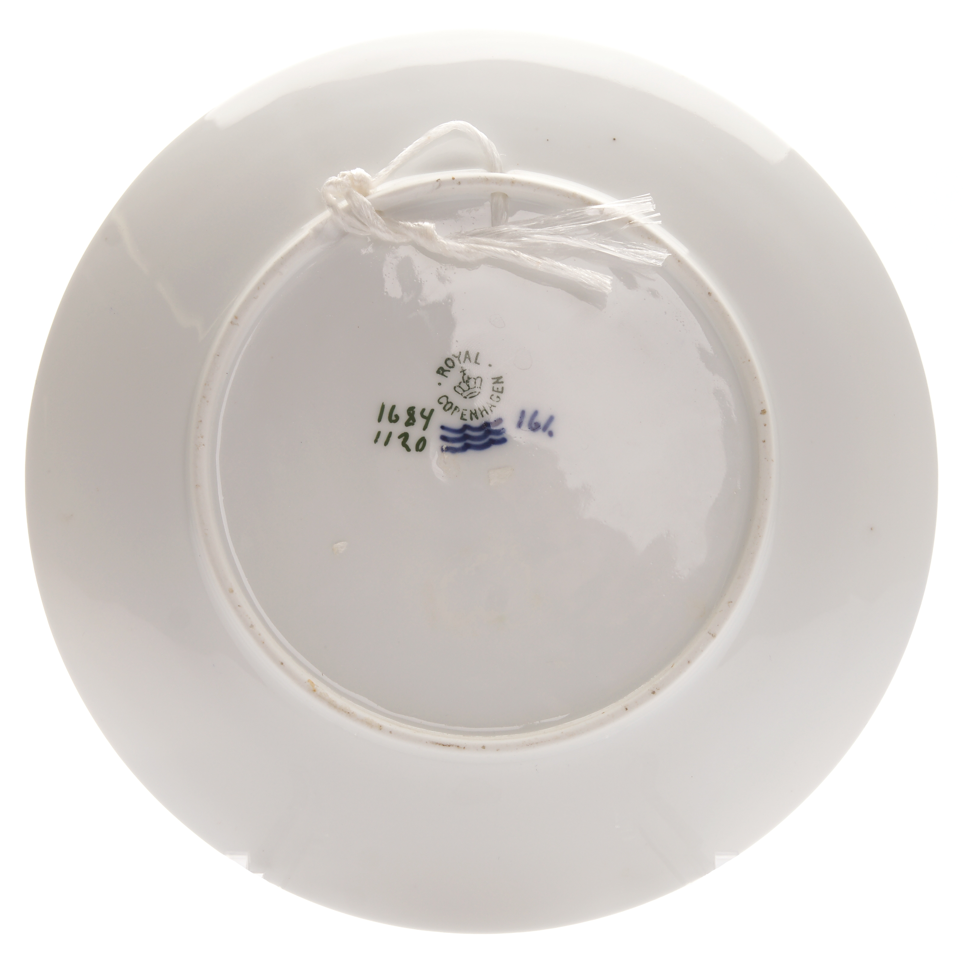 Ceramics and porcelain Porcelain decorative plate