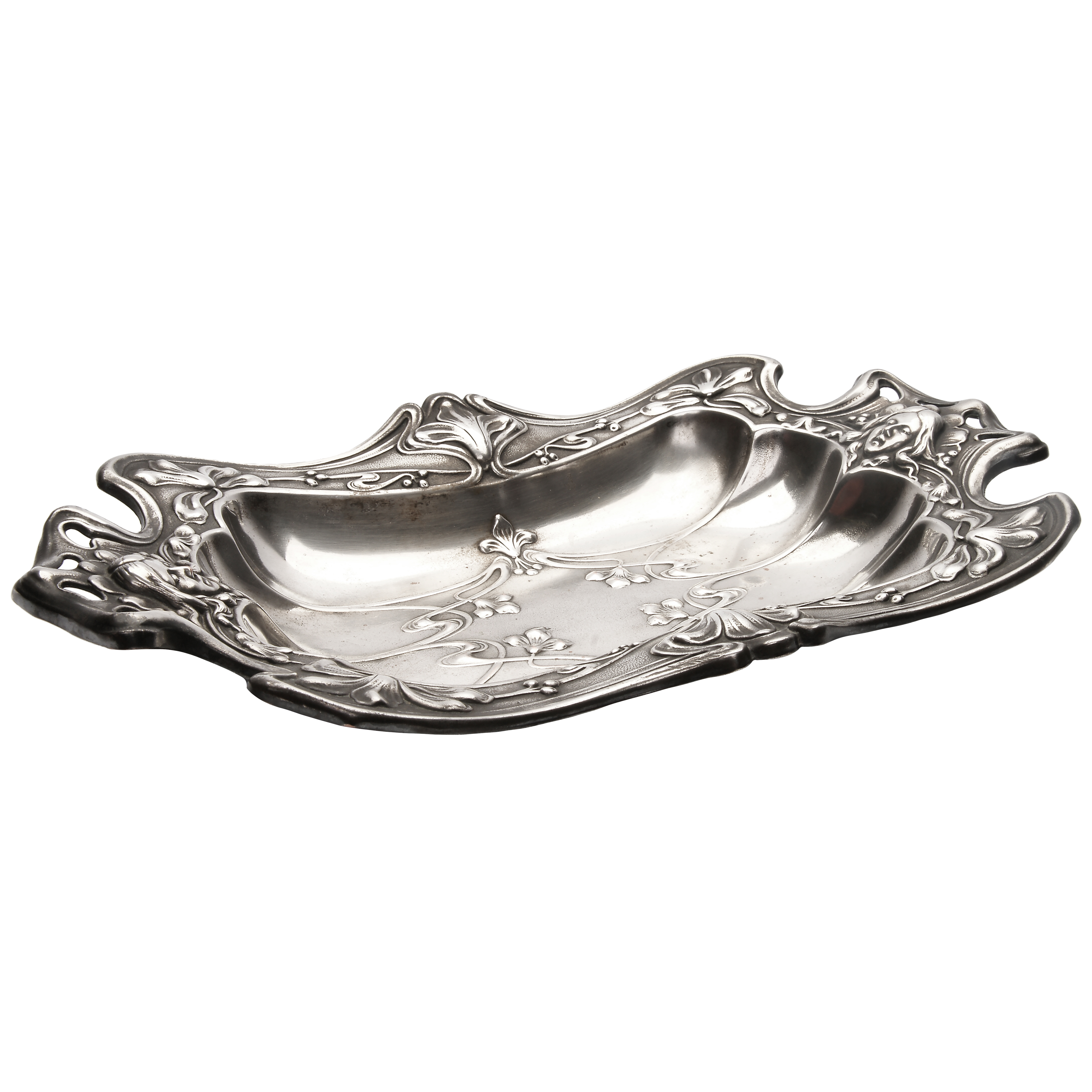 Silver Silver plated dish in Art Nouveau style