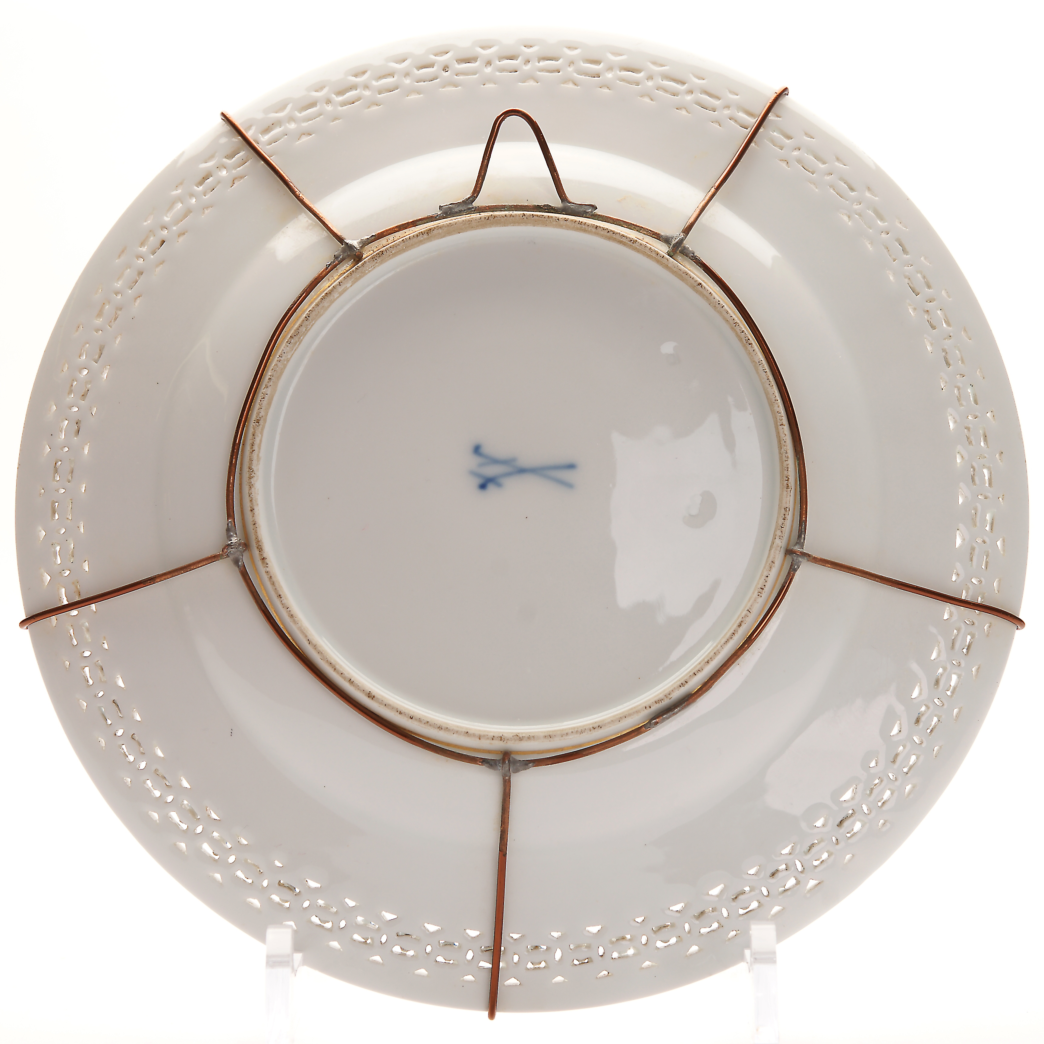 Ceramics and porcelain Porcelain decorative plate