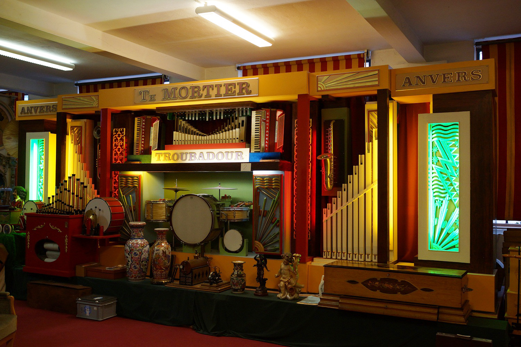 T. Mortier 105 Key Dance & Concert Organ ...