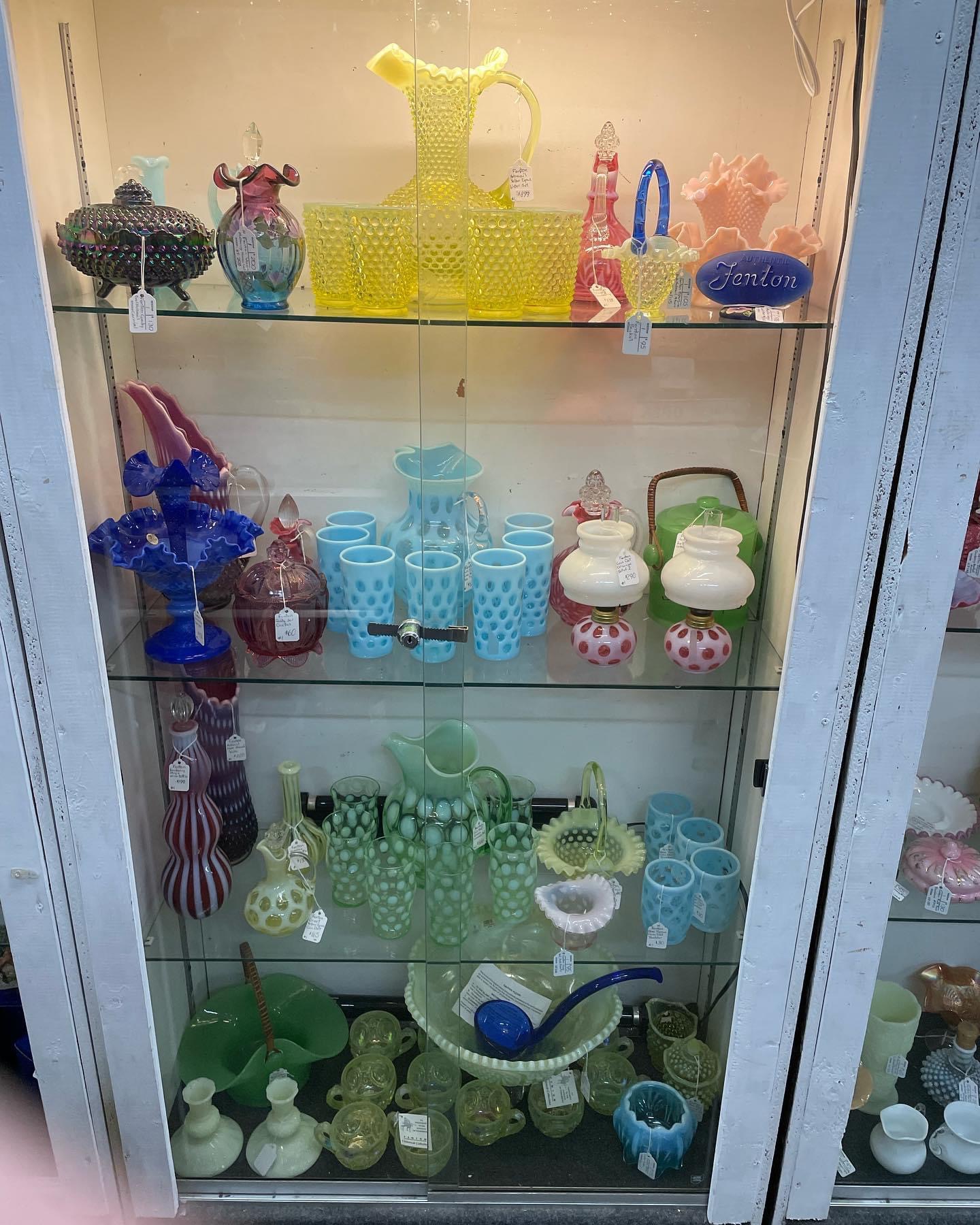 ANTIQUE MALL OF MARIETTA Retail Antique Store