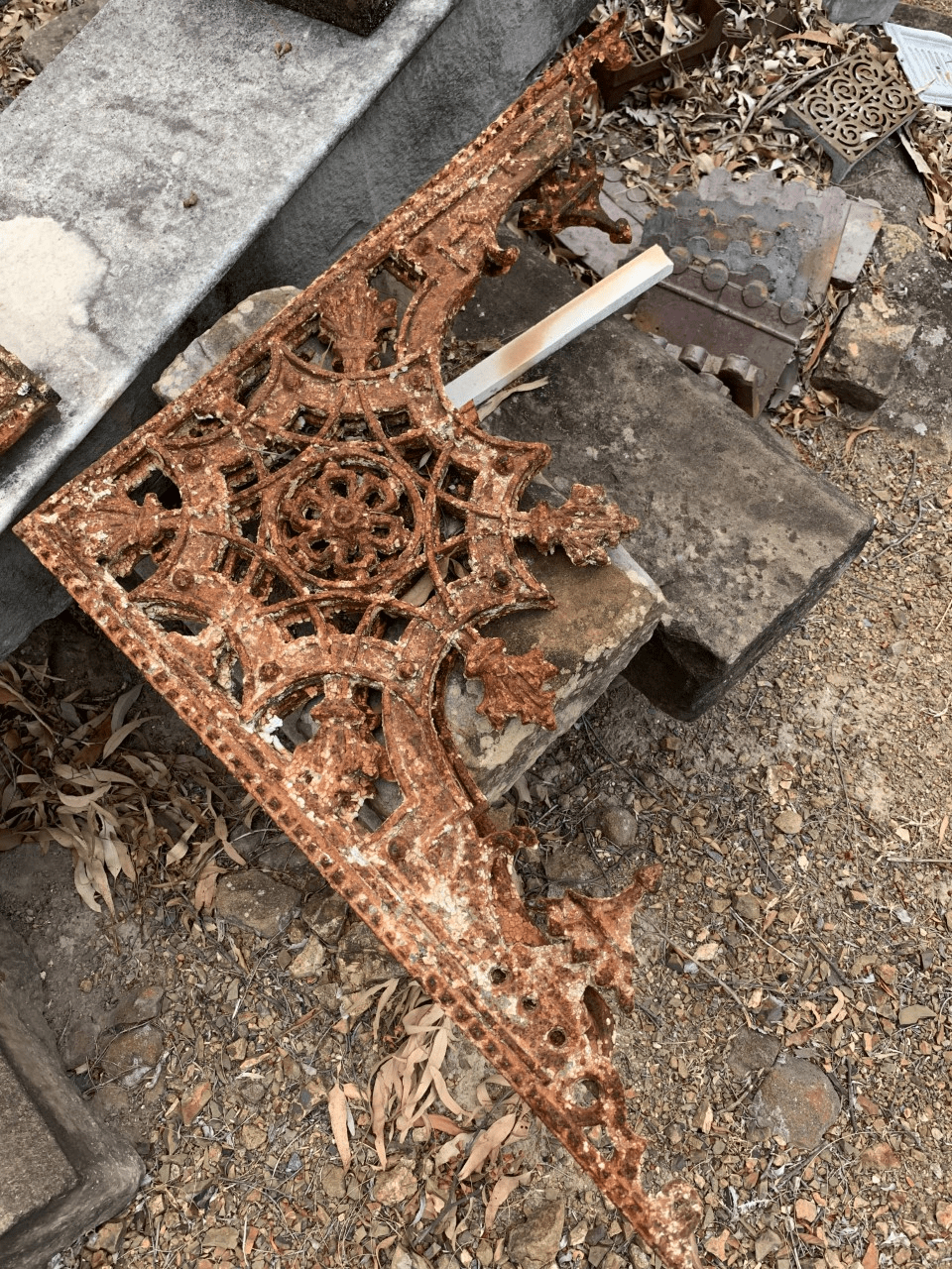 Cast Iron Lace Corners Paterson Antiques