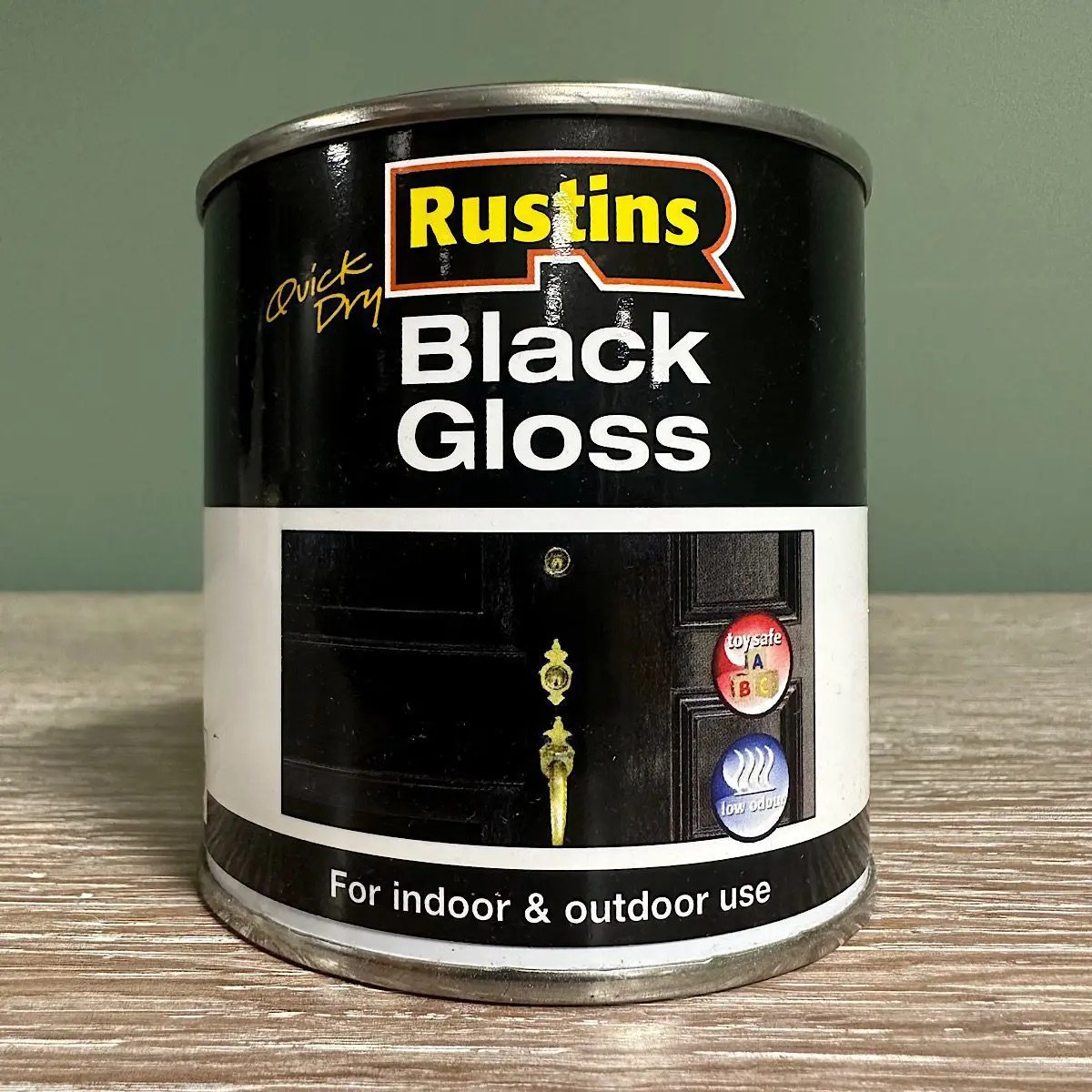 Rustins Black Gloss Paint Quick Dry black finish