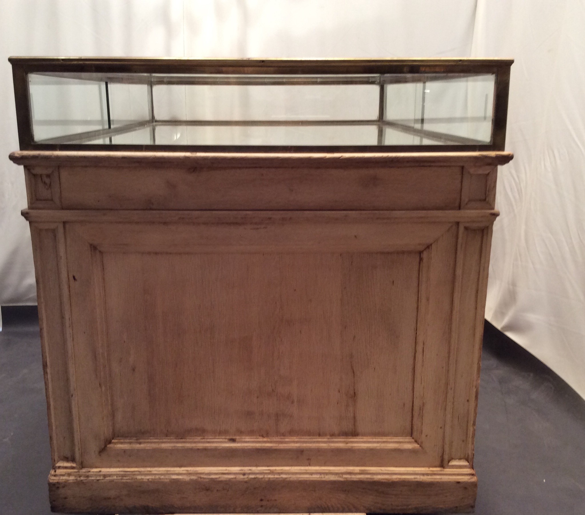 Vintage shop counter display Guy Laurent Setruk Antiquities