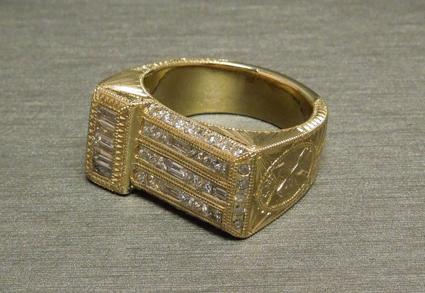 Men's Roman Pompeii 14K Gold Arrow 2.33TCW Diamond Statement Ring