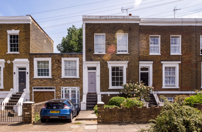 Residential sale in De Beauvoir 3 bedroom sold in De