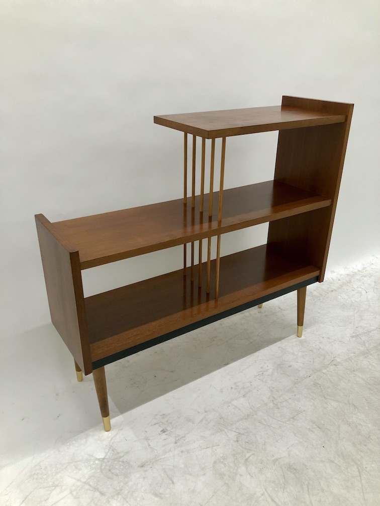 Vintage roomdivider kast antriek