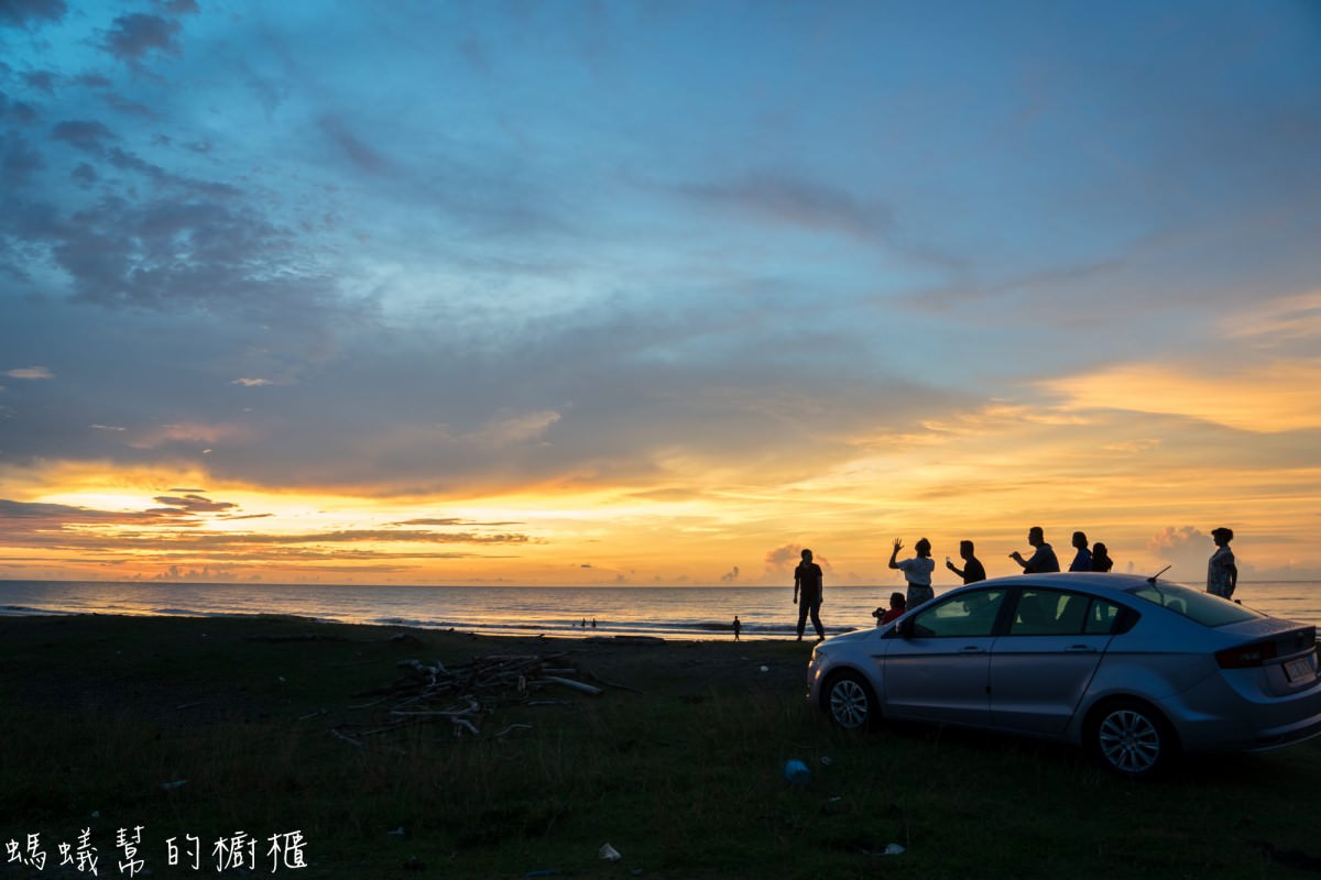 馬來西亞沙巴旅遊 | 粉紅清真寺、水上清真寺、沙巴基金局大廈、原住民烤鮮蚌、沙巴長鼻猴、米粒螢火蟲。