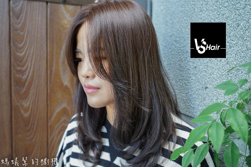 台中VS. hair | 台中染髮護髮推薦，量身打照髮型，服務優質！近逢甲夜市。