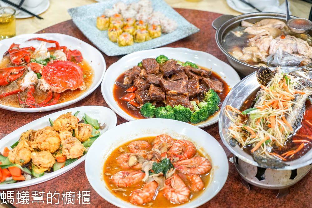 大祥燒鵝海鮮餐廳。台中外帶年菜推薦，尾牙春酒訂位首選，星級料理主廚私房料理。