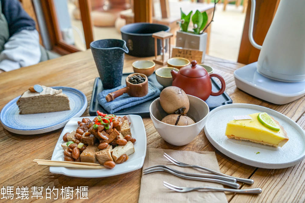 丘山茶Hilltea | 南投中興新村文創聚落，享受泡茶優雅文化，茶點、甜點、咖啡，沉浸優雅品茗空間。