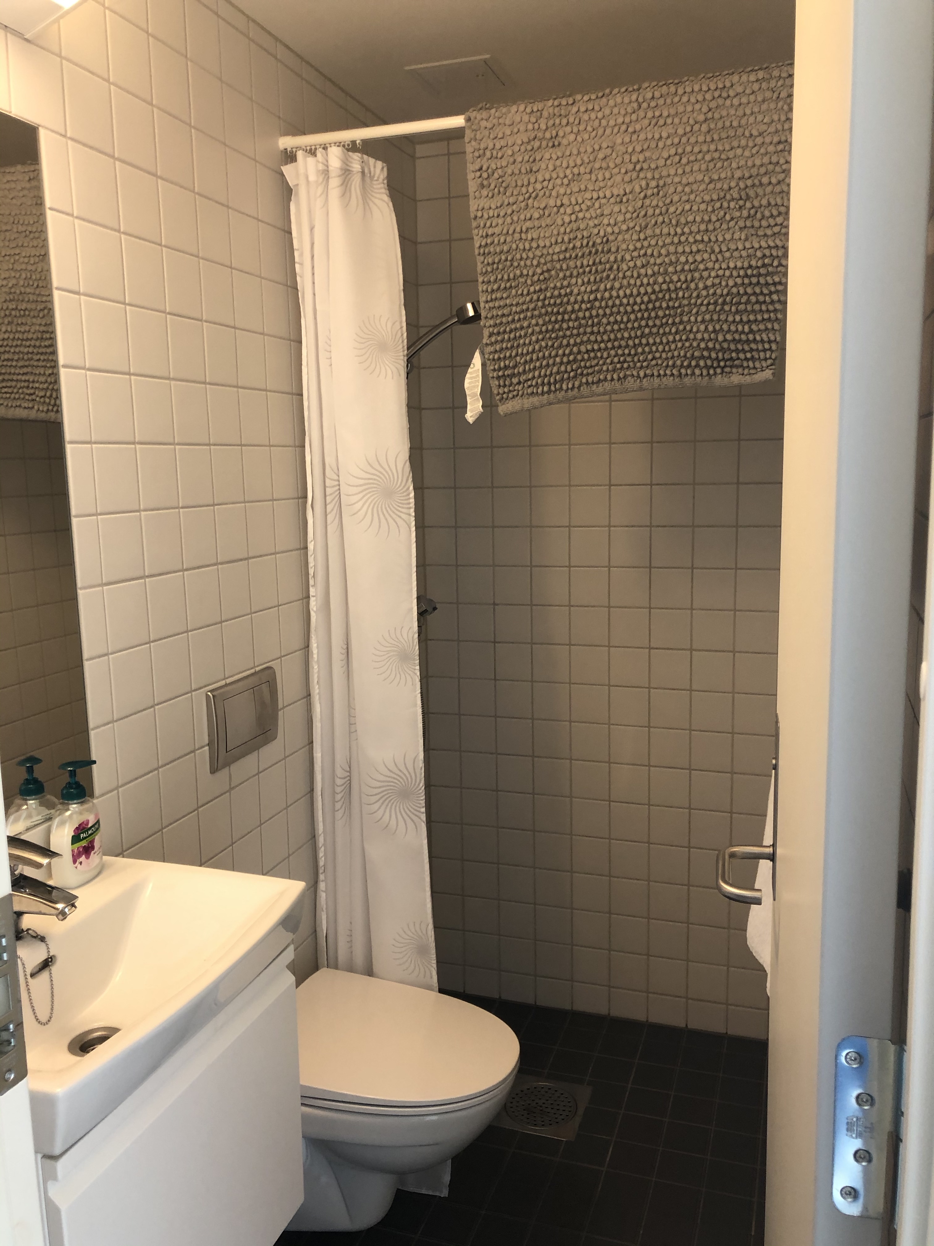 Review University of Oslo (by Alice Read) ANU GLOBAL