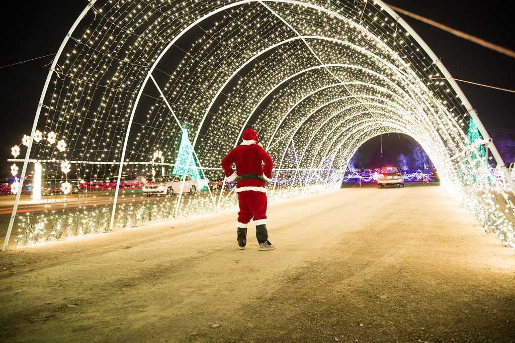 Christmas in Color Discount Code 2023 22.91 Any Tots