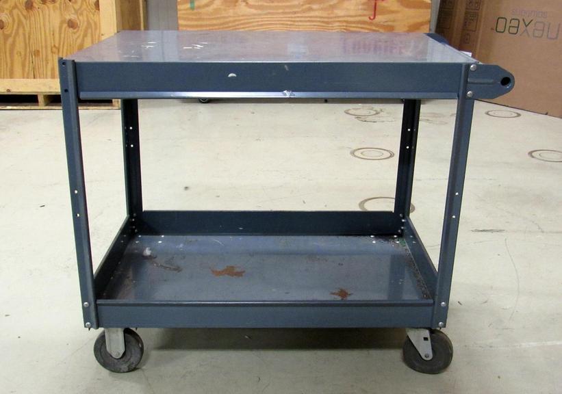 Auction Ohio Metal Utility Cart