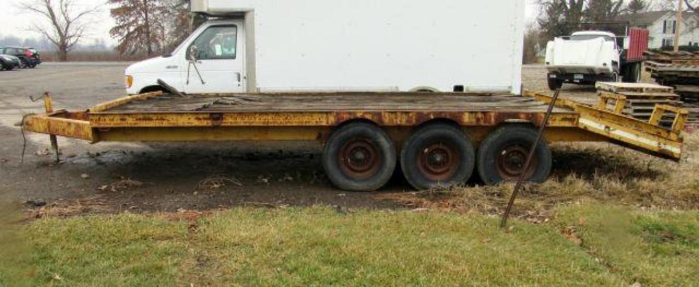 Auction Ohio TriAxle Equipment Trailer