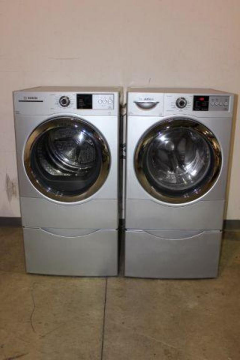 Auction Ohio Bosch Washer and Dryer