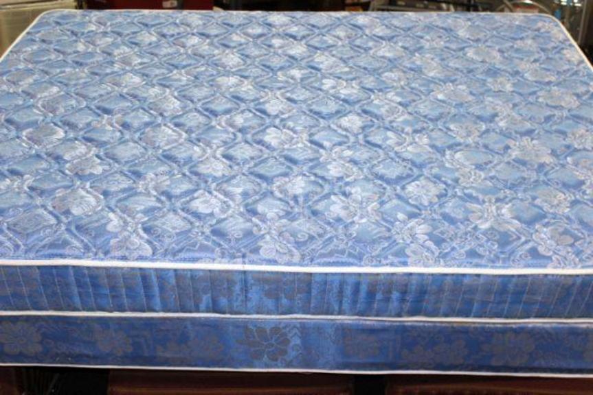 Auction Ohio Antique Size Double Mattress