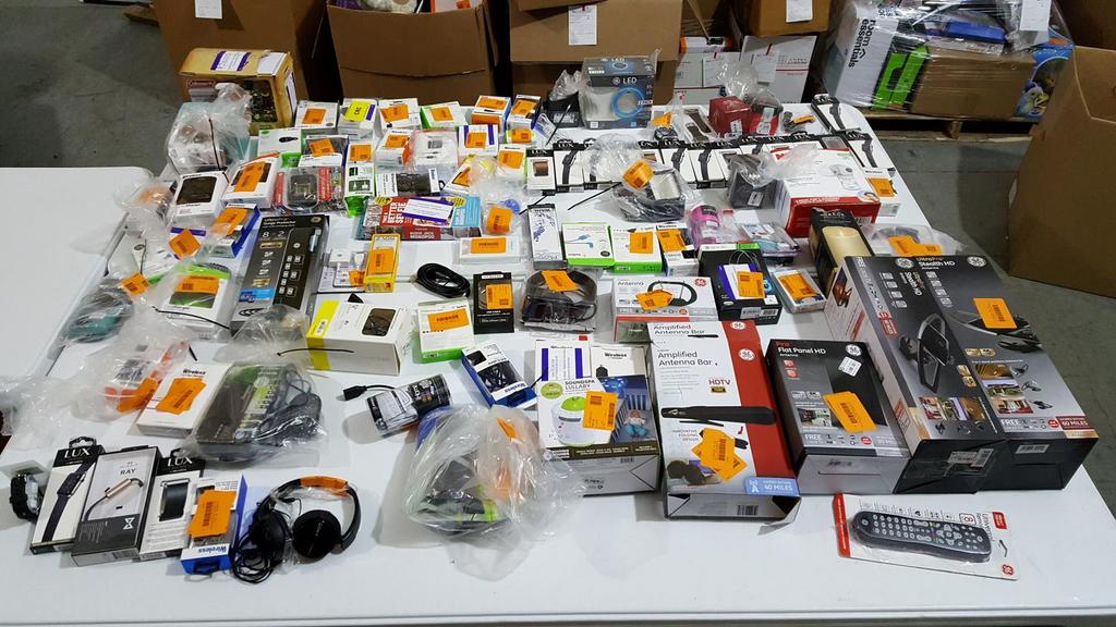 Auction Ohio BULK ELECTRONICS ITEMS