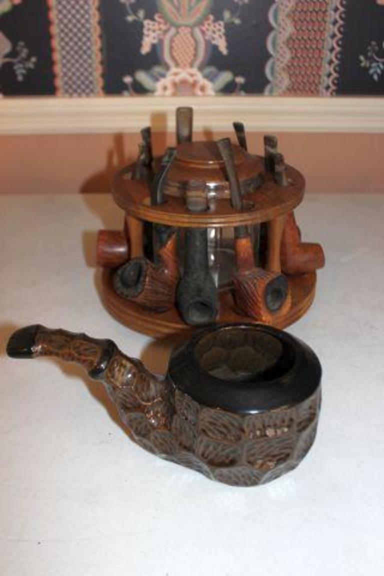 Auction Ohio Tobacco Pipes, Stand & Ashtray